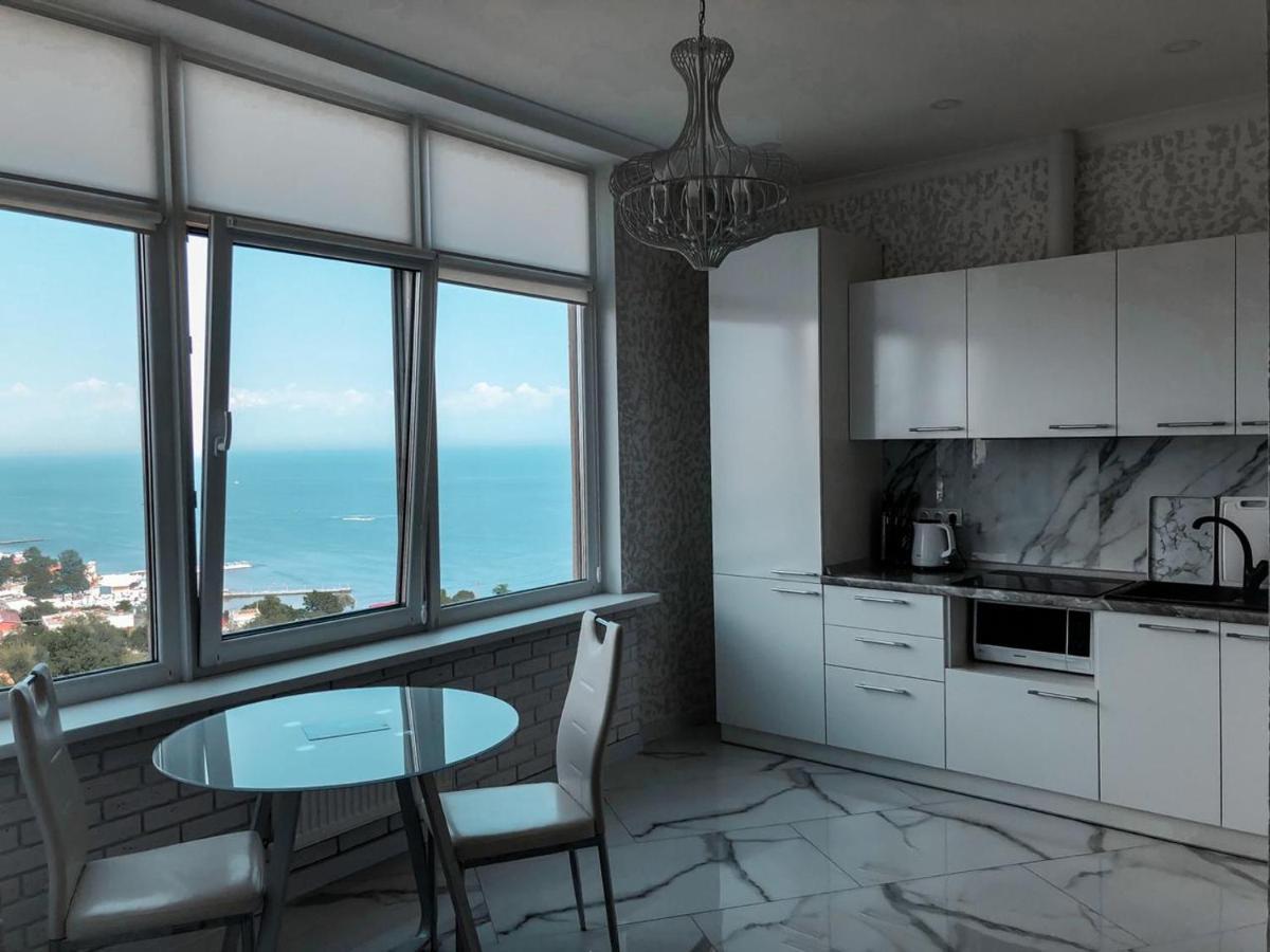 M&P Vip Appartments In Arkadia Odessa Ngoại thất bức ảnh
