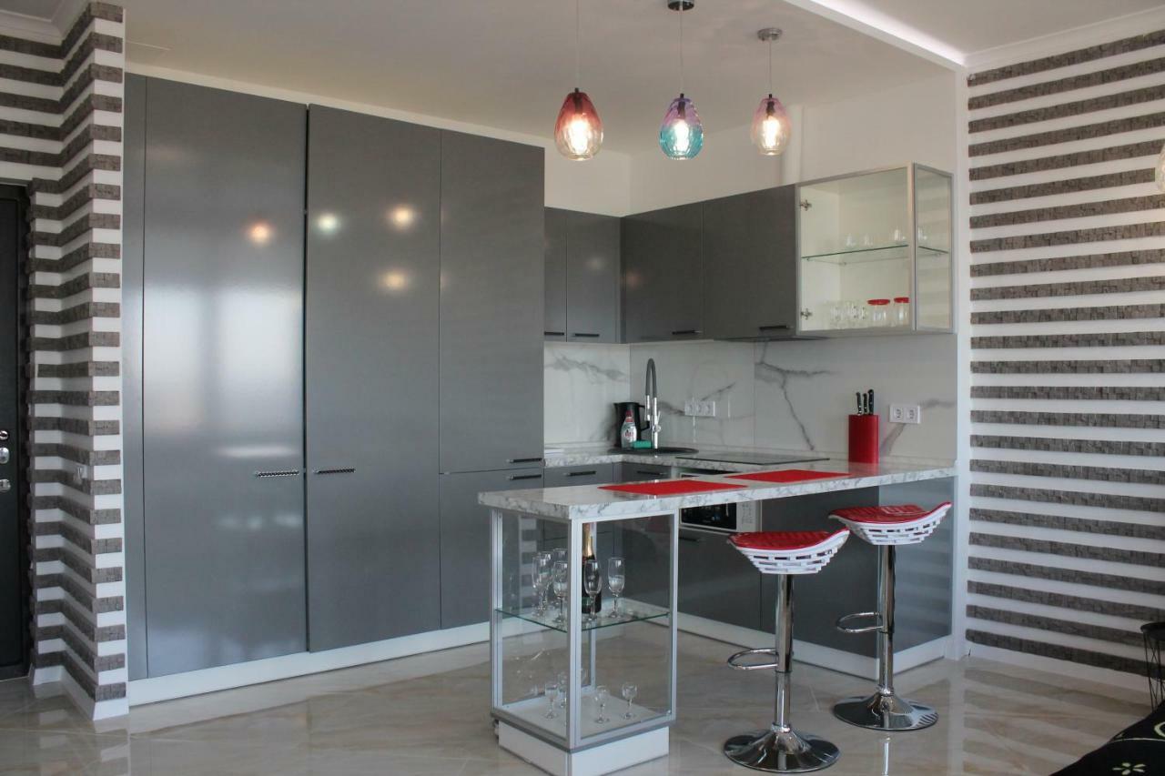 M&P Vip Appartments In Arkadia Odessa Ngoại thất bức ảnh