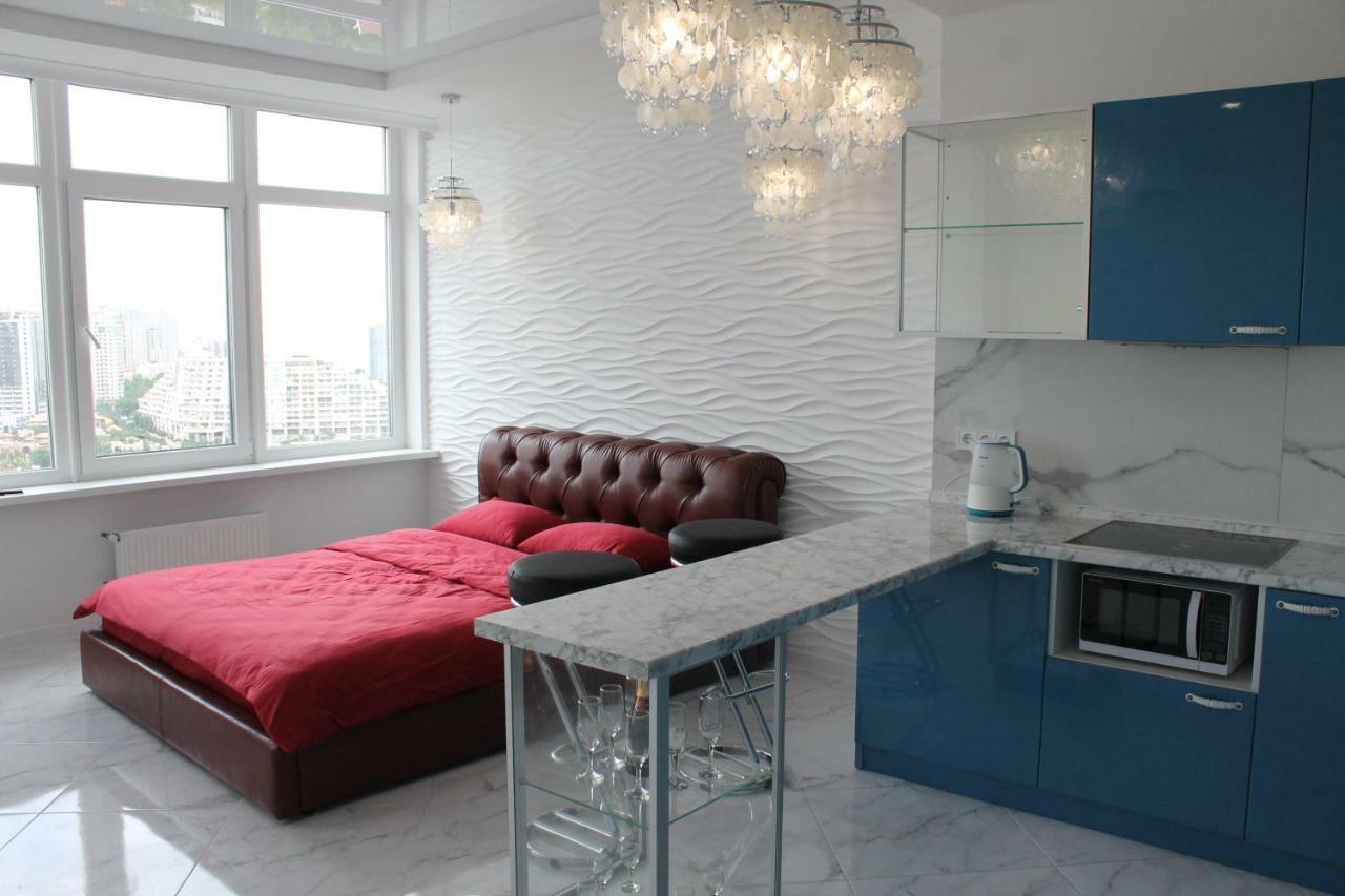 M&P Vip Appartments In Arkadia Odessa Ngoại thất bức ảnh