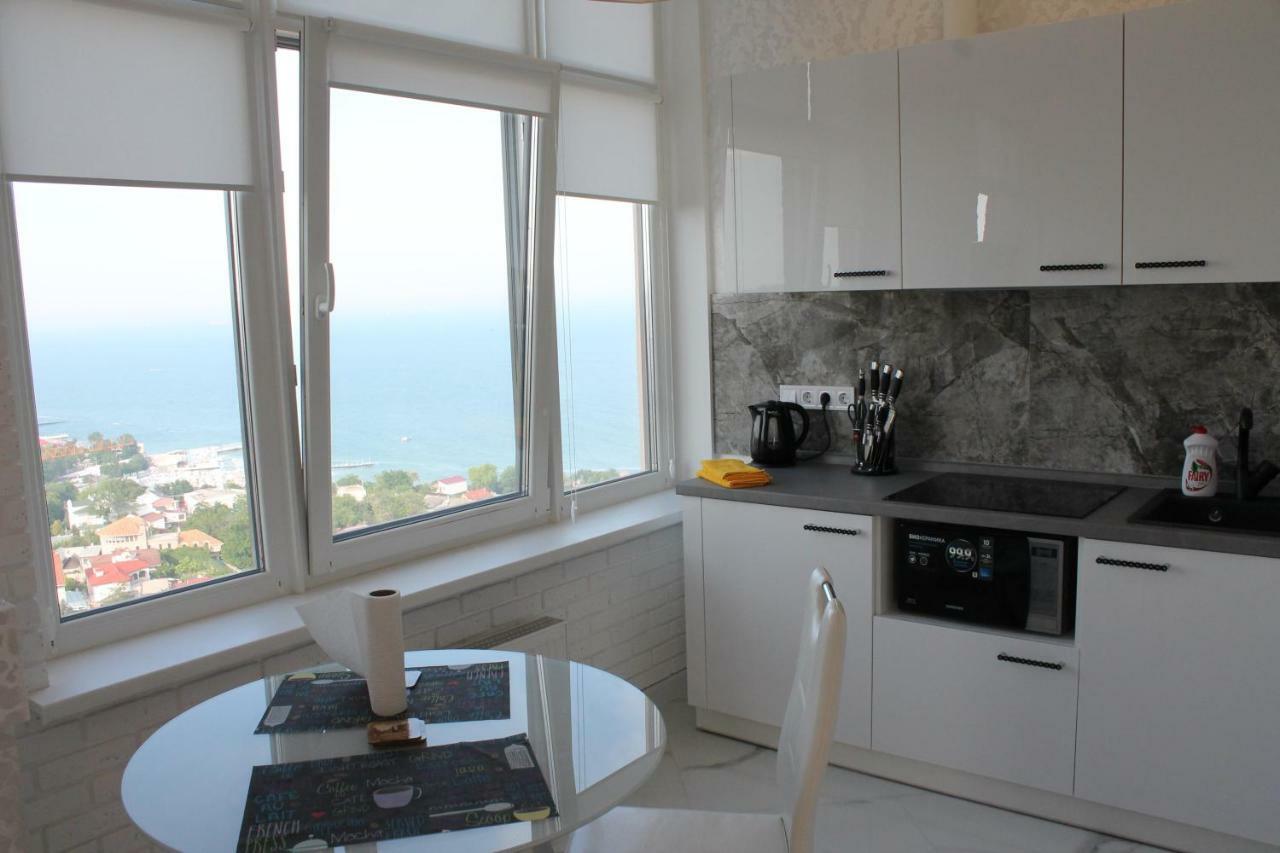 M&P Vip Appartments In Arkadia Odessa Ngoại thất bức ảnh