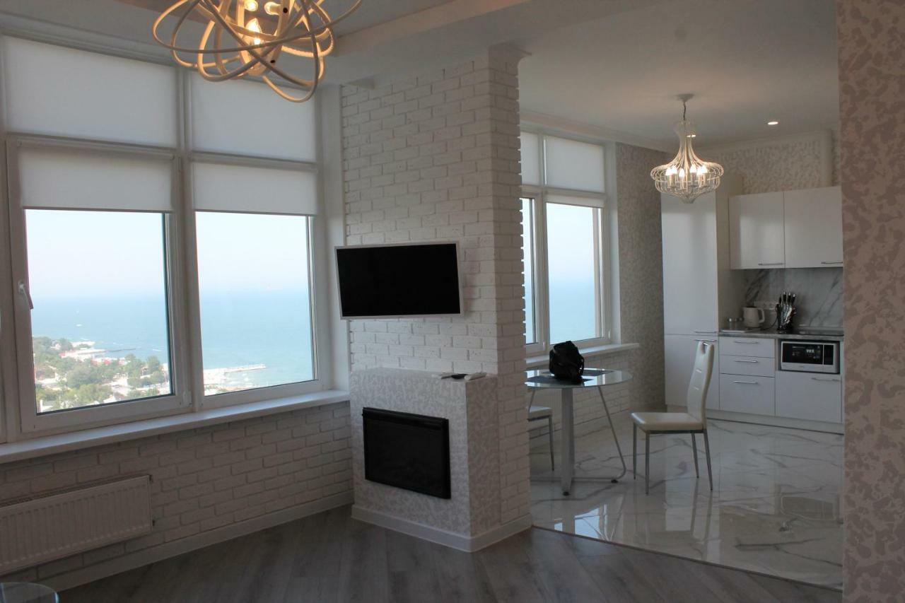 M&P Vip Appartments In Arkadia Odessa Ngoại thất bức ảnh