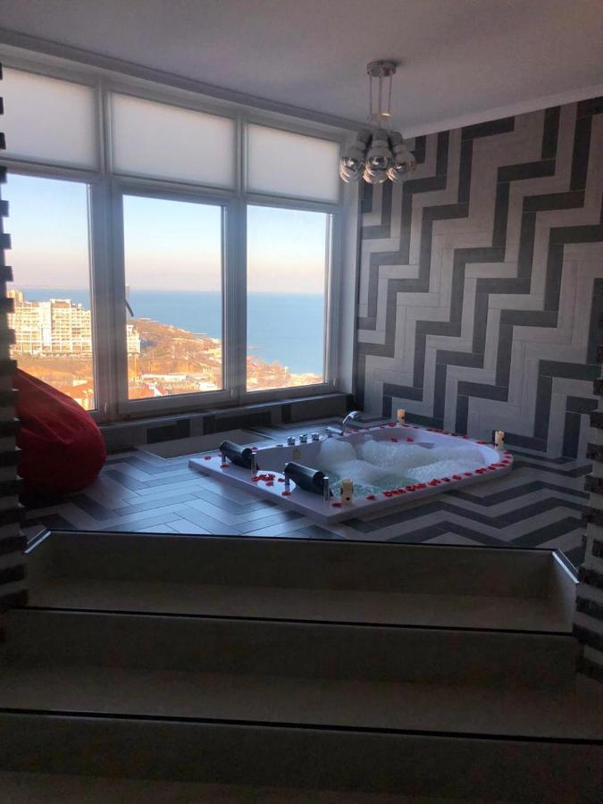 M&P Vip Appartments In Arkadia Odessa Ngoại thất bức ảnh